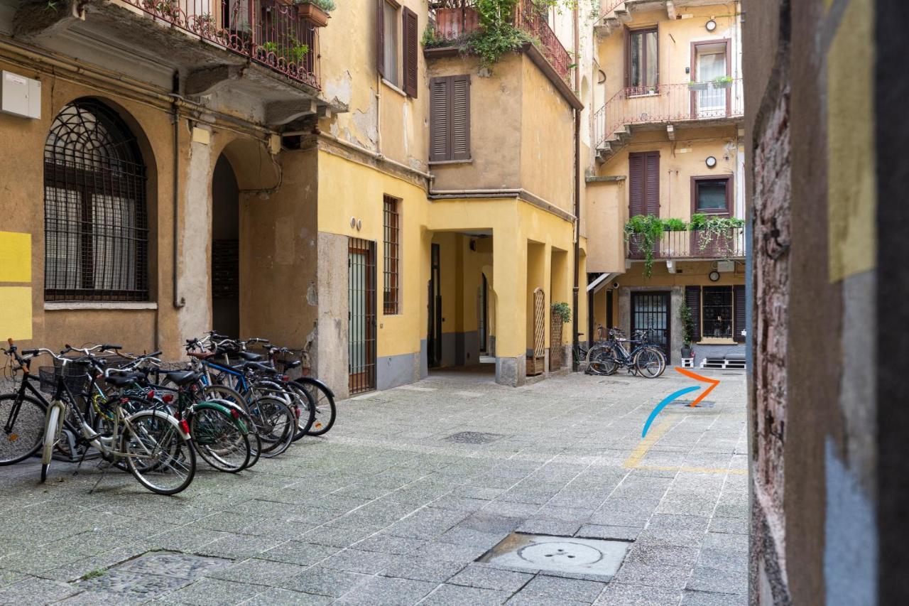 Domus Ticinese Apartment Milan Exterior photo